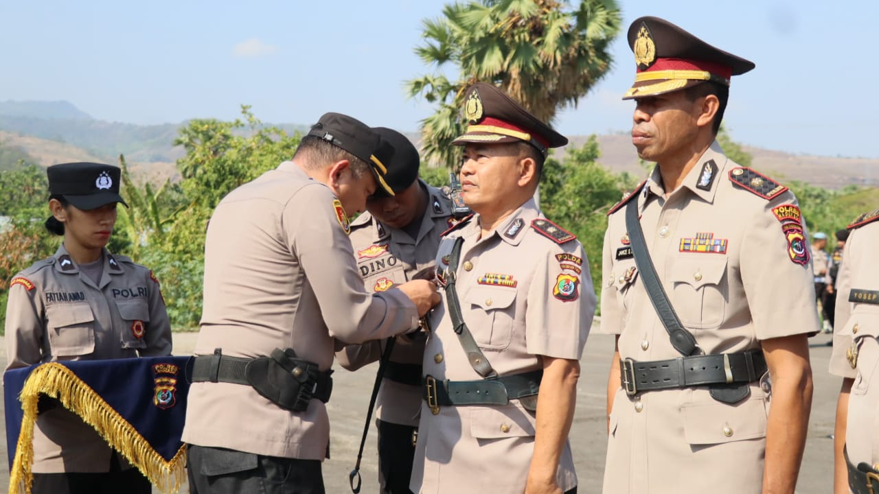 Kapolres Nagekeo Lantik Kompol Januarius Seran Sebagai Wakapolres Nagekeo
