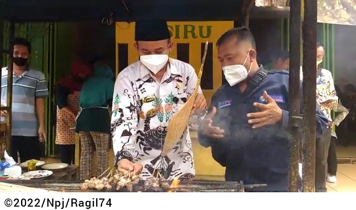 Wow! Bupati Pemalang Ternyata Pakar Sate Kambing 3