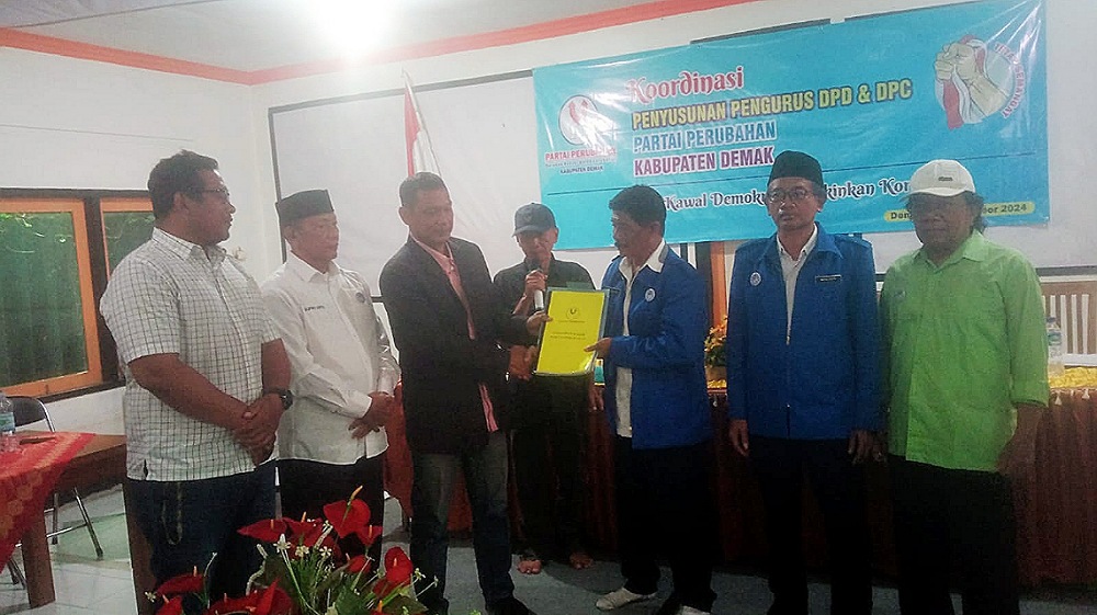 DPD Partai Perubahan Kabupaten Demak Dikukuhkan, H.M. Dachirin, S. Sos., M.M. Terpilih Sebagai Ketua