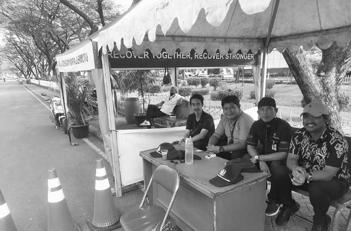 Sajak di Ujung Peluh …