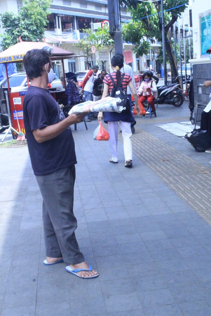 Ngadhang-adhang Rezeki 2 koran b